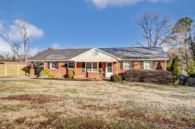 Photo - Beautifully Updated 4-Bed, 2.5-Bath Ranch Home in Belmont