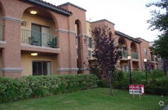 Photo - Estancia Apartments Homes