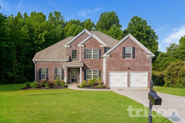 Building Photo - 301 Scenic View Ln