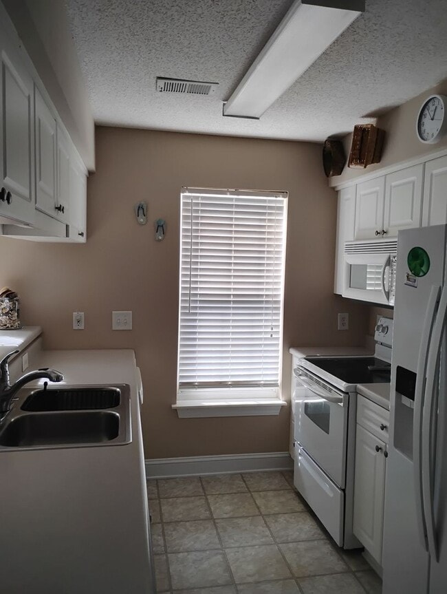 Photo - WOODMOOR DRIVE