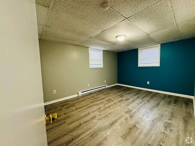 Building Photo - 347 New Scotland Ave Rental