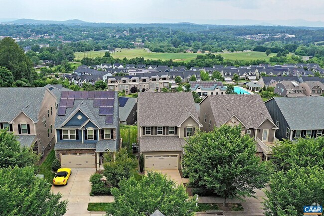 Building Photo - 1522 Delphi Ln Rental