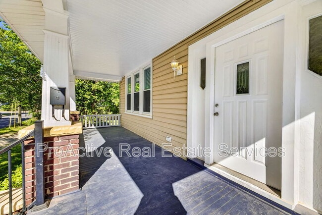 Photo - 1008 Grayson St