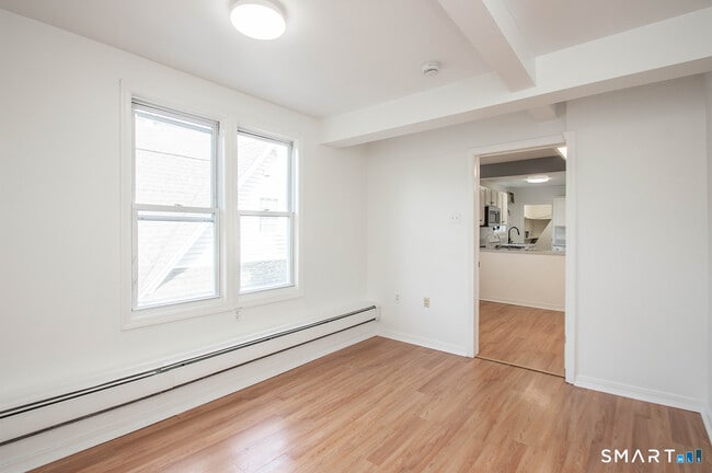 Photo - 2879 Fairfield Ave