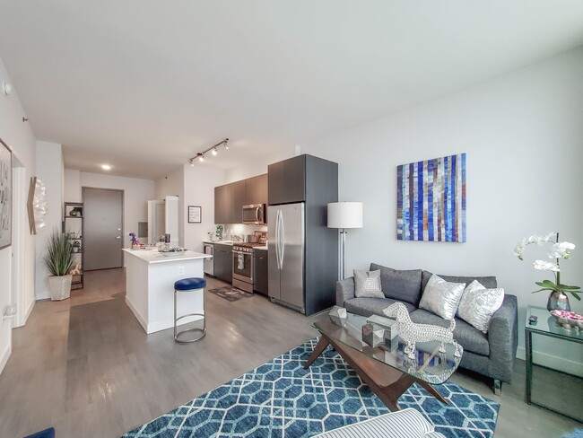 1 bed - 1000 South Clark Apartments