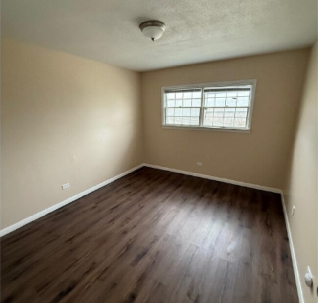Photo - 117 S Elder Ln Condo