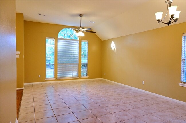 Photo - 4530 Topaz Trail Dr