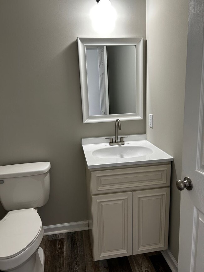 Photo - The Farm @ Morgan Lakes -Pooler