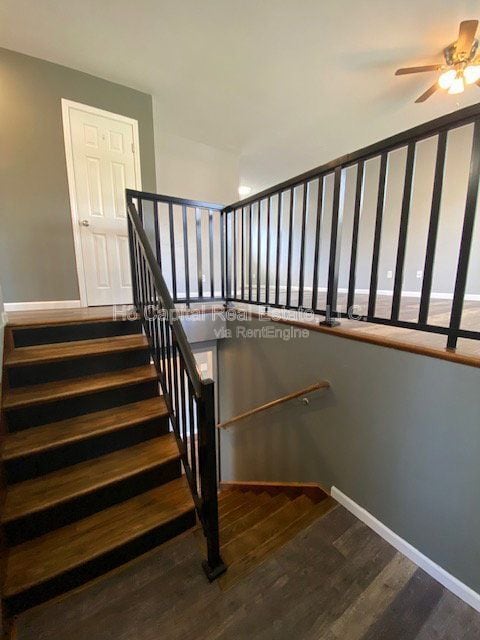 Photo - 217 Camelford Dr