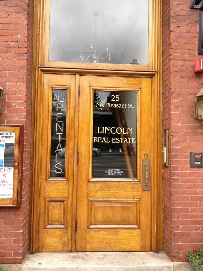 Entrance - 25 N Pleasant St