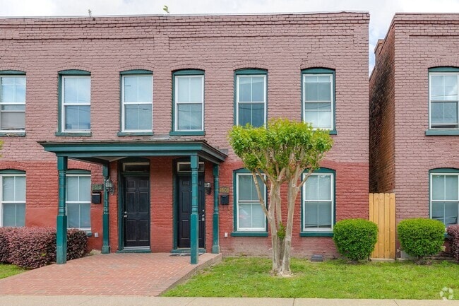 Building Photo - 1826 Parkwood Ave Rental