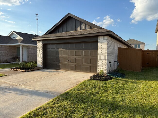 Photo - 3013 Blue Gem Ct