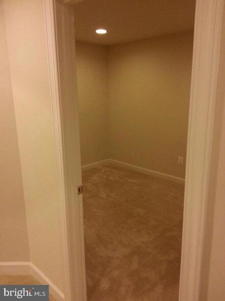Photo - 9053 McPherson St