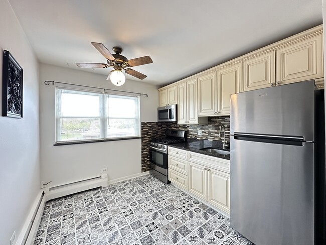 Photo - 6273 N Cicero Ave Unit 5B