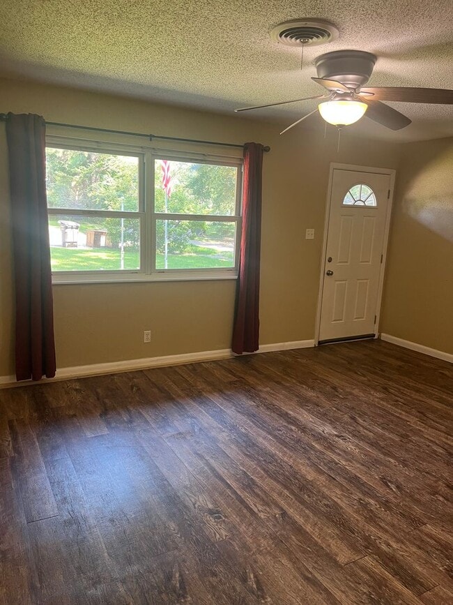 Photo - Convenient Jacksonville Location