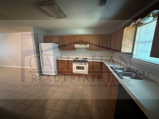 Photo - 115 Chiliwood Ln Unit B