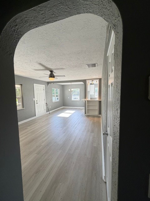 Photo - 130 E Dicie Ave