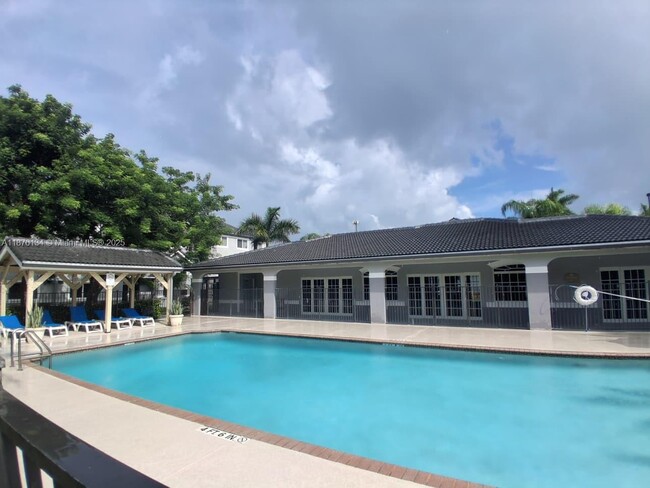 Building Photo - 15460 SW 284th St Unit 4307 Rental
