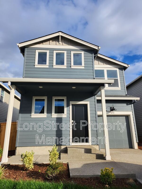 Building Photo - 412 Lost Lake St NE