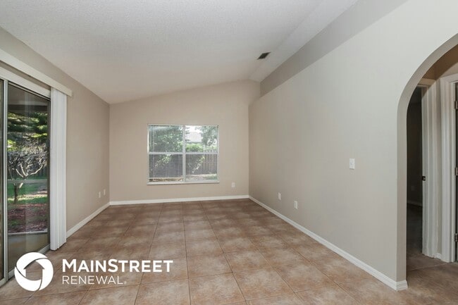 Photo - 163 Crystal Lake Rd