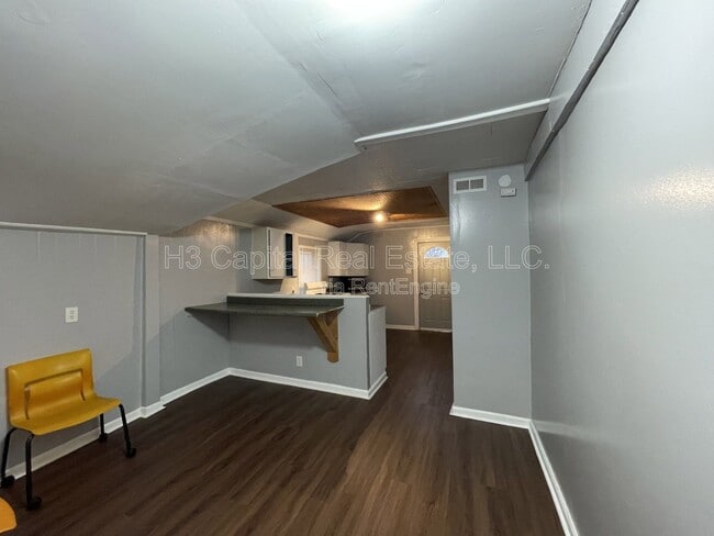 Photo - 77 Sunset Ave