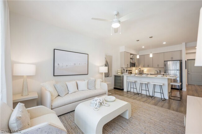 Photo - 3514-3542-3542 Aspire Cir Unit 4-4402