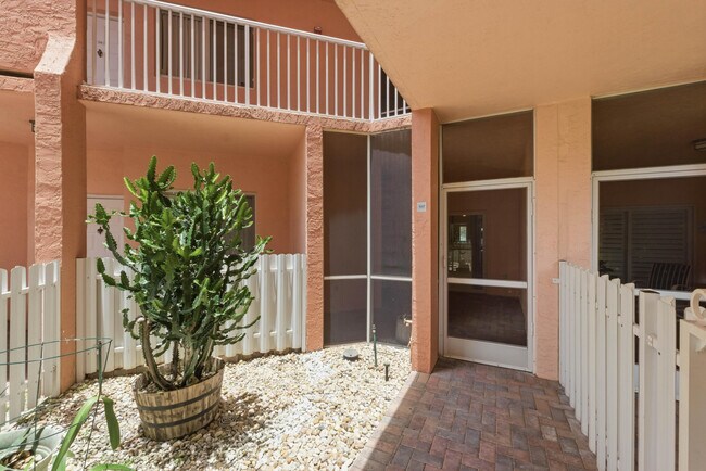 Photo - 7765 Yardley Dr Unit 107