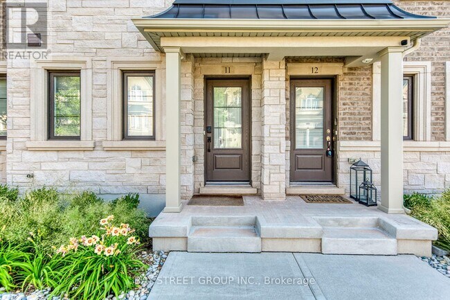 Photo - 2119 Lillykin St