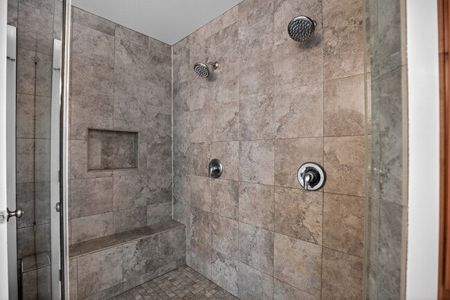 Photo - 15152 Robbers Roost Ct