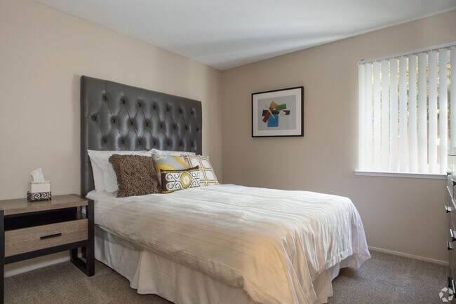 Acacia Apartments