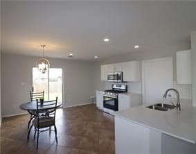 Photo - 800 Riverway Ln