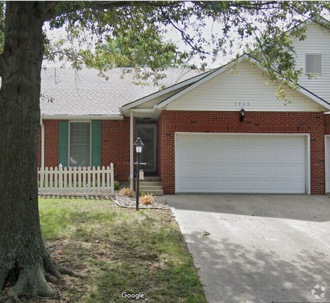 Building Photo - 3906 Eastgate Dr Rental