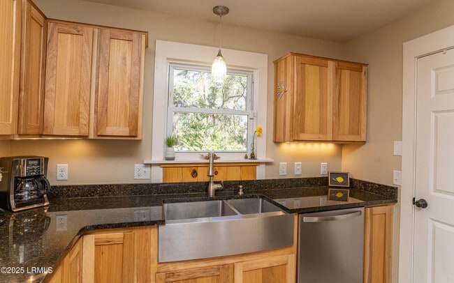 80 Sea Pines Dr