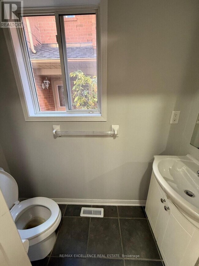 Photo - 6 Corvette Ct