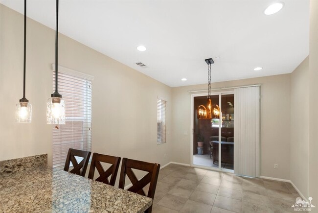 Photo - 3 Bed 2.5 Bath Spanish Walk Villa Palm Desert