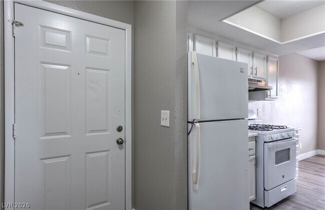 Photo - 4571 Carriage Park Dr