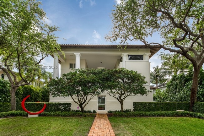 Building Photo - 112 Paloma Dr