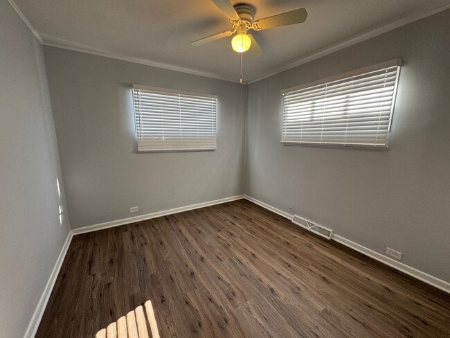 Photo - 4429 N Neenah Ave