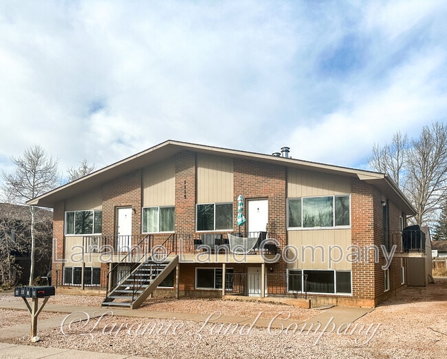 Photo - 1115 Downey St