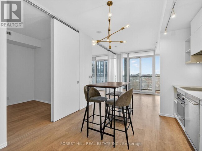 Photo - 125 Peter St Unit 1704