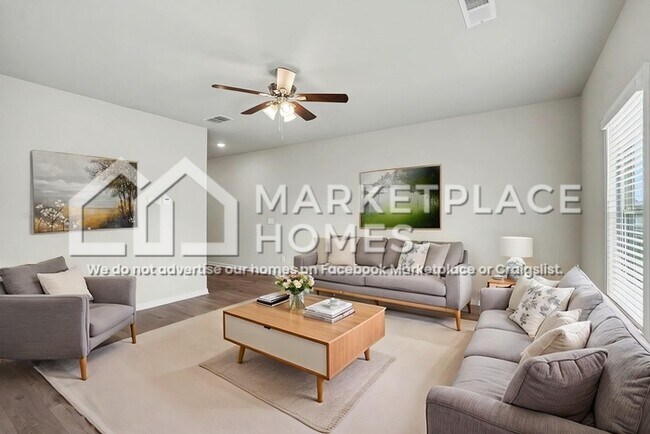 Photo - 225 W L Miller Dr