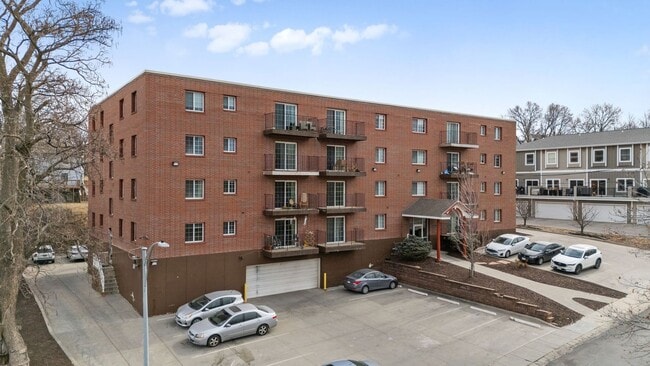 Building Photo - The Park Terrace