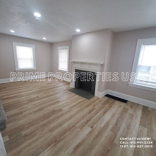 Photo - 944 Bloomfield Ave