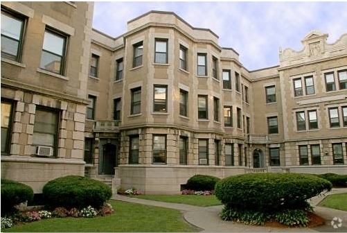 Building Photo - Gardner Court Apartments