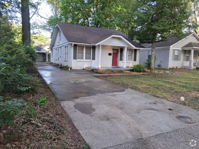 Building Photo - 534 S Reese St Rental