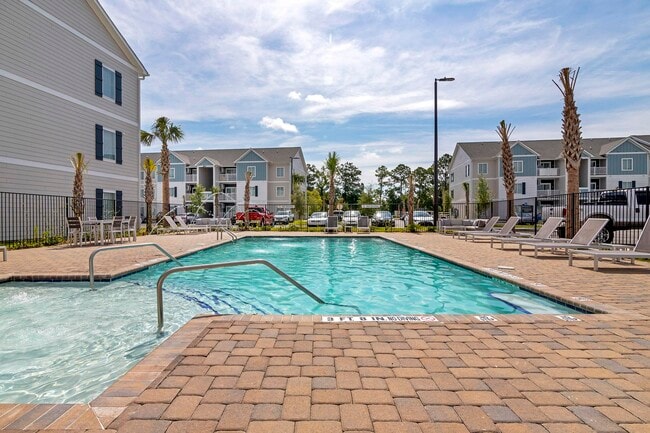 Photo - The Pointe Grand Apartment Homes