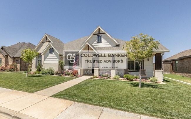 Photo - 310 N 11th St
