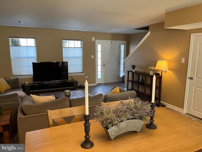 Photo - 222 South St