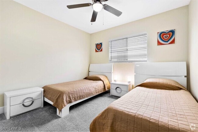Building Photo - 2122 SW 25th St Rental