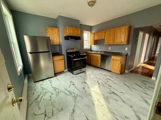 Photo - 180 Quincy St Condo Unit 2